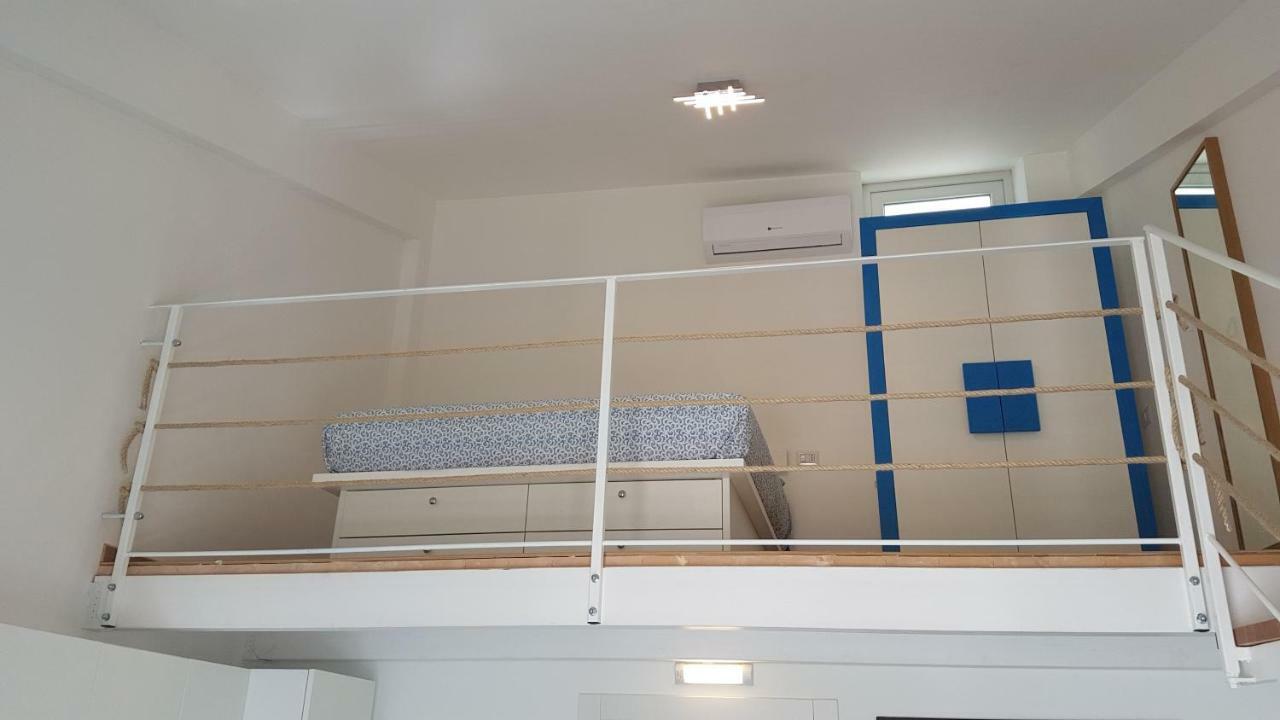 Aquamarine Apartment Nel Cuore Di San Vito 圣维托罗卡波 外观 照片
