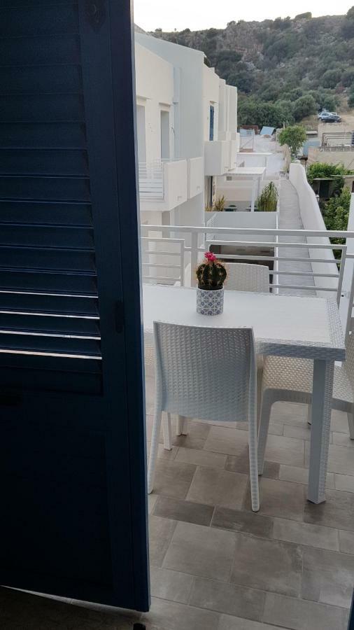 Aquamarine Apartment Nel Cuore Di San Vito 圣维托罗卡波 外观 照片